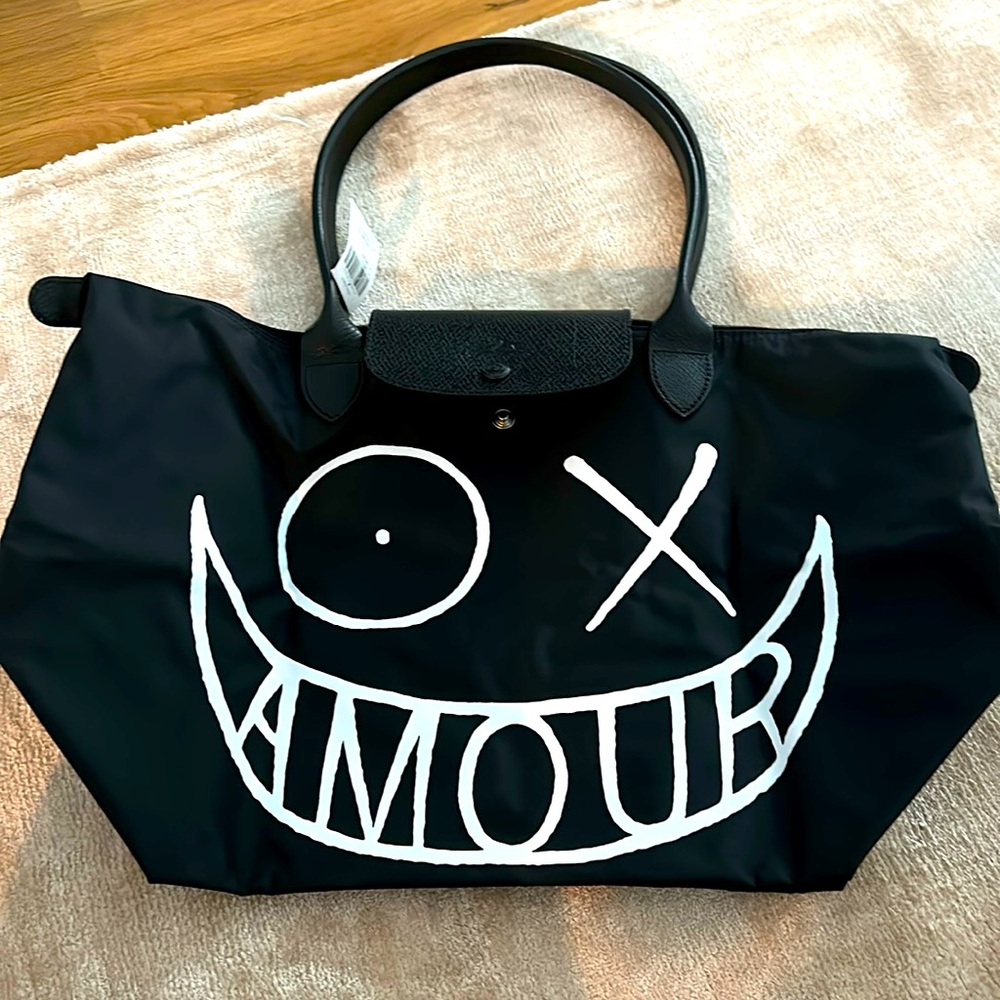 Longchamp x Andre Le Pliage